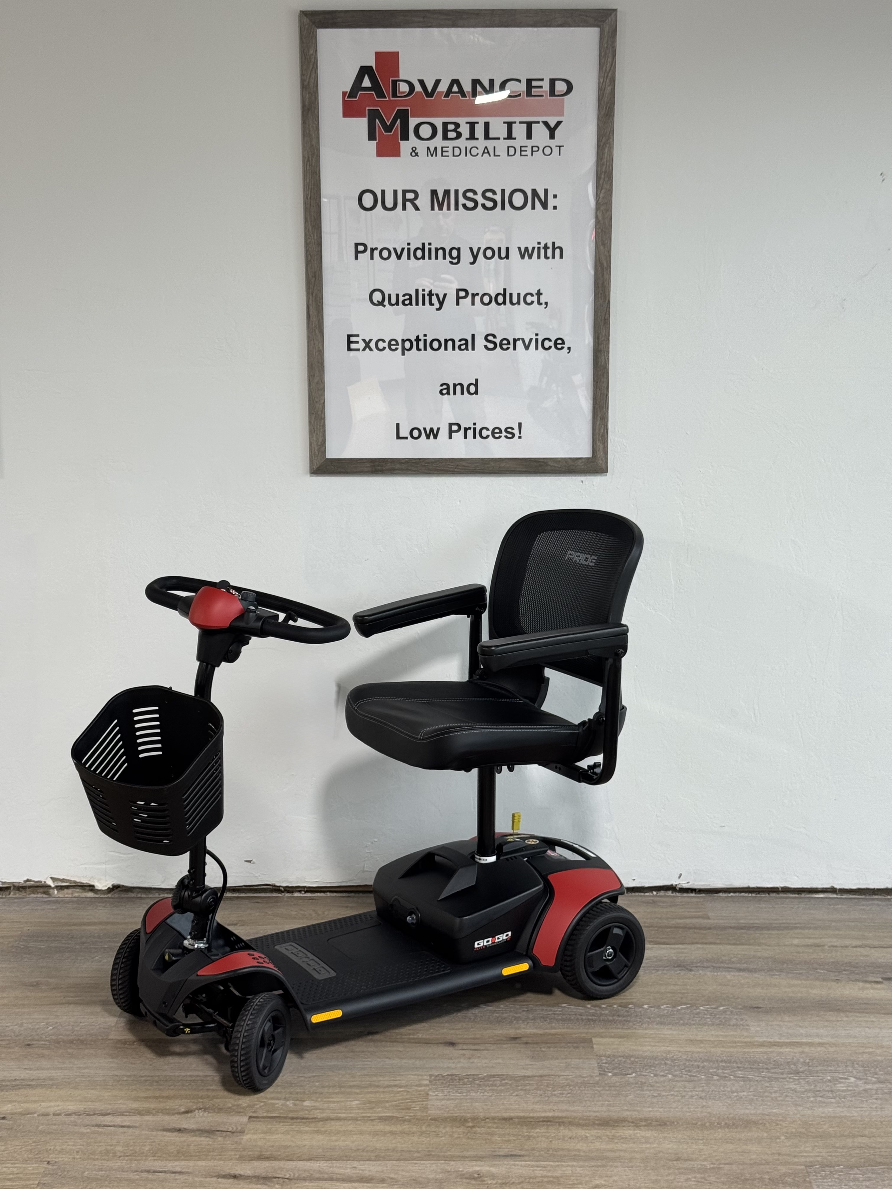 Elite Traveller 2 4W psS4-2501 serial SM821124679MGO (Rev 06-01-25) Used Elite Traveller 2 4 wheel scooter