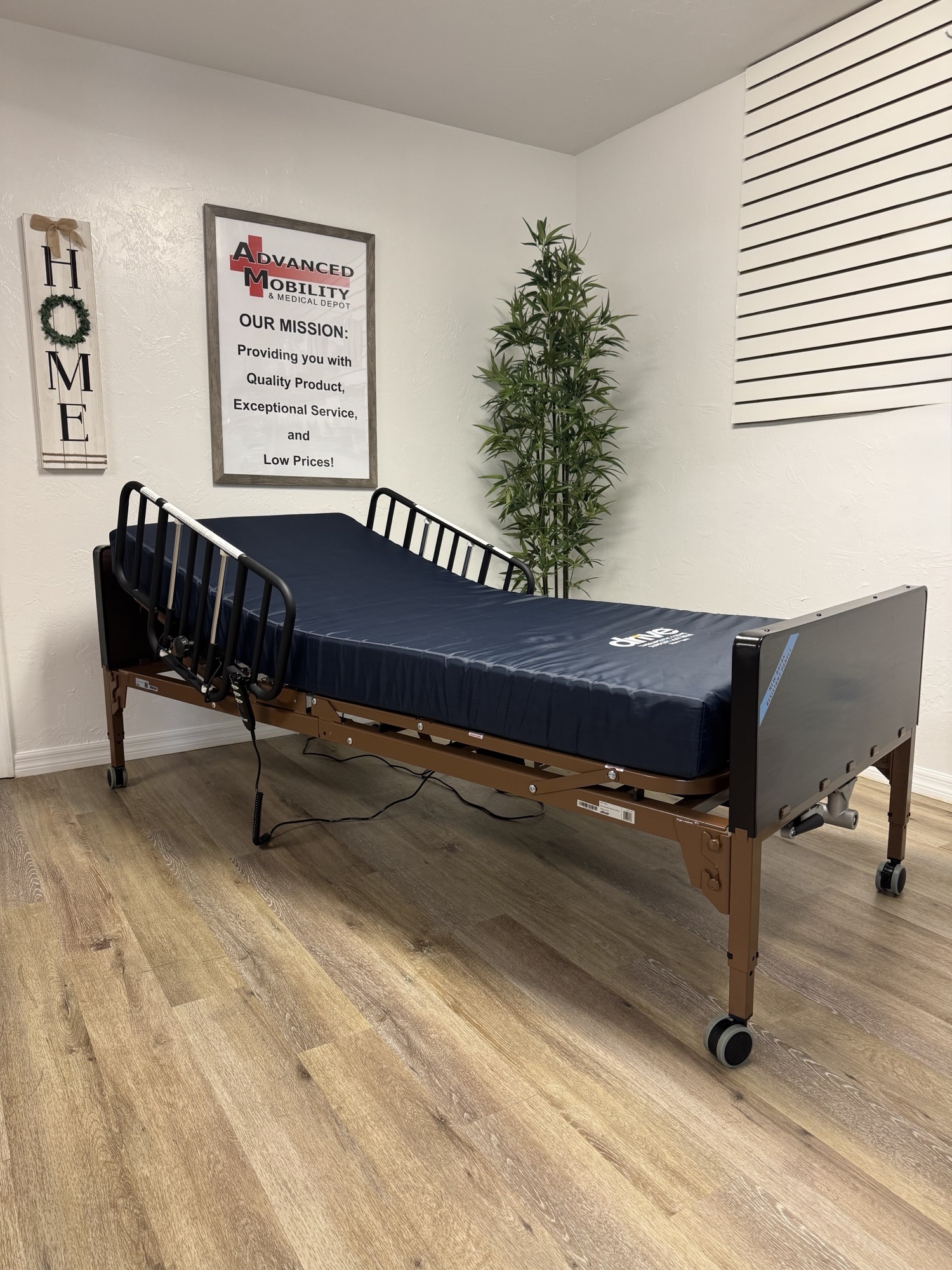 FULL ELECTRIC BED MATTRESS Used Bed 2501 Used DRIVE FULL ELECTRIC BED