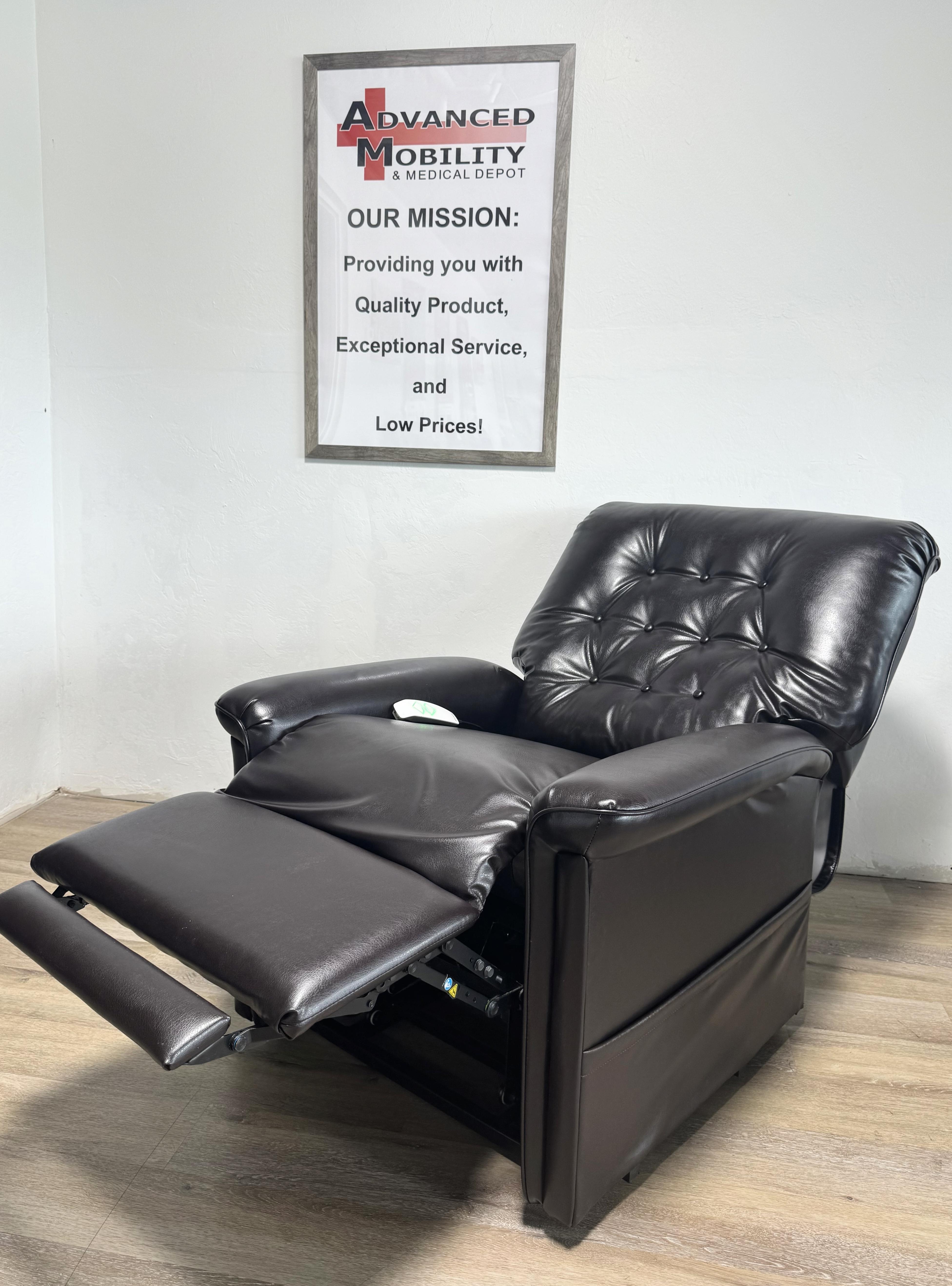 LC358 USED LLAR-0208 PRIDE LC358 LIFT CHAIR RECLINER