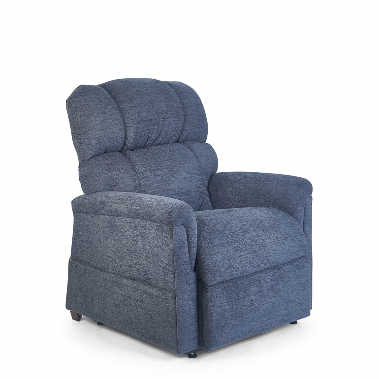 PR531-LAR Oxford_Seated