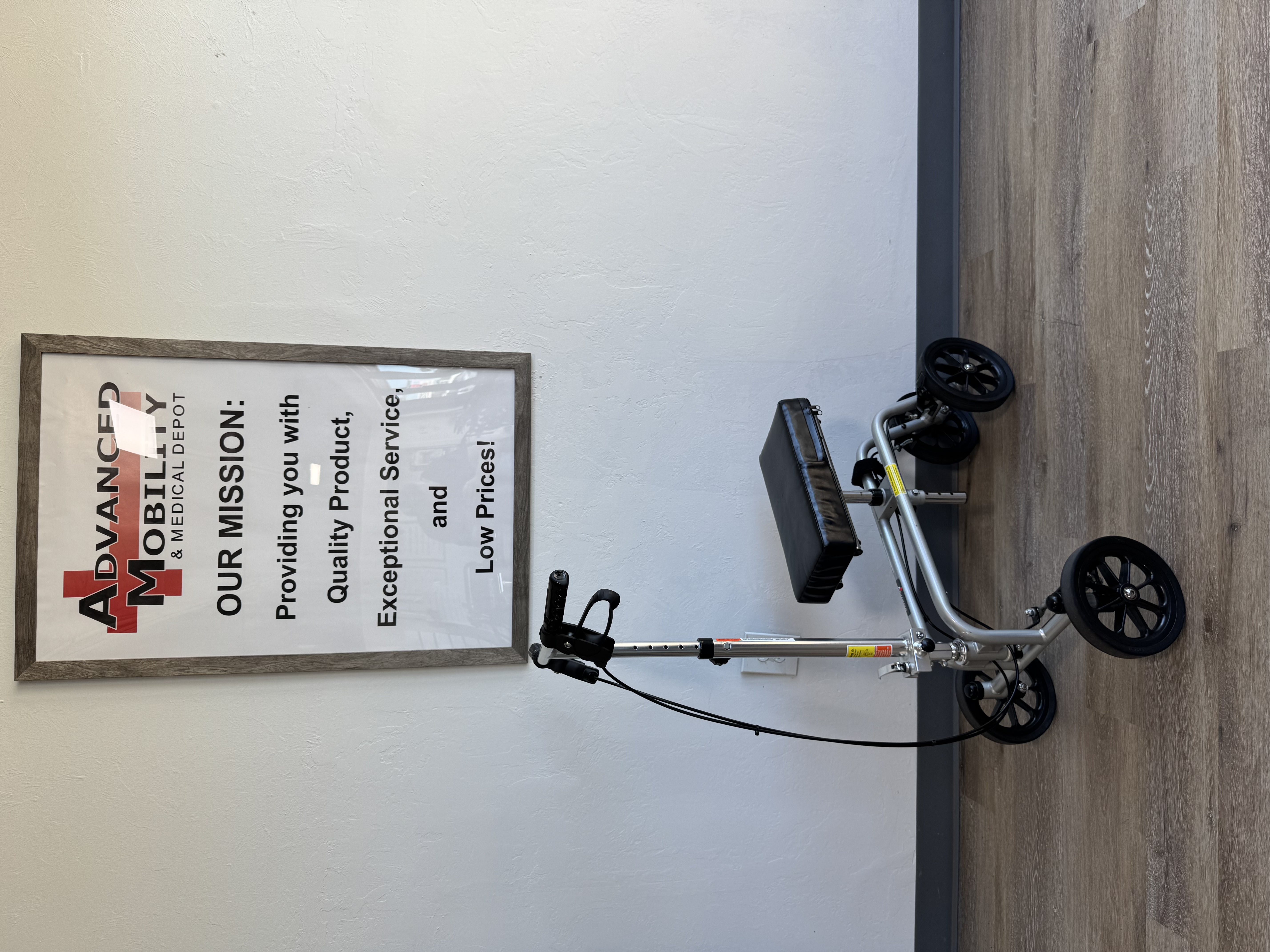 Used Knee Walker P4000 Free Spirit T21000160